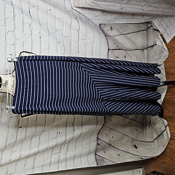 Chico's Outlet Diagonal Miah Maxi Skirt in Navy /White NWT Chico's Size 1 (med) - Picture 1 of 4